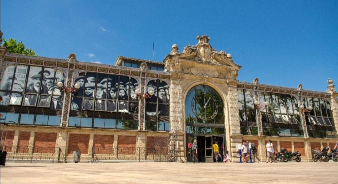 Studio Au Coeur Du Quartier Historique Narbonne Dış mekan fotoğraf
